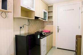 Minimalist Studio At 12Th Floor Poris 88 Apartment