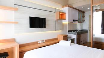 Cozy Living And Best Choice Studio At Bale Hinggil Apartment