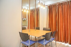 Homey And Warm 2Br At Marina Ancol Apartment