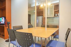 Homey And Warm 2Br At Marina Ancol Apartment