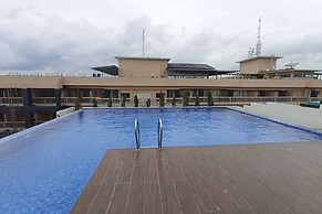 Relaxing Studio At 5Th Floor Altuz Seturan Yogyakarta Apartment