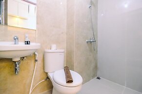 Comfy And Elegant Studio Transpark Cibubur Apartment