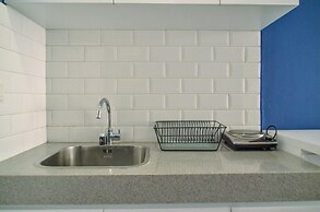 Nice And Cozy Studio At Paddington Heights Apartment