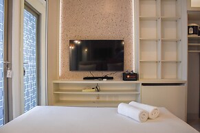 Fancy And Nice Studio At Ciputra World 2 Apartment