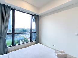 Elegant And Comfortable 1Br Apartment Arumaya Residence