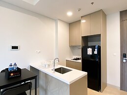 Elegant And Comfortable 1Br Apartment Arumaya Residence