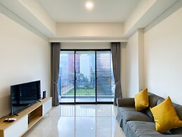 Elegant And Comfortable 1Br Apartment Arumaya Residence