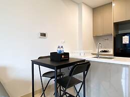 Elegant And Comfortable 1Br Apartment Arumaya Residence