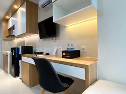 Minimalist Studio Room At Pollux Chadstone Apartment