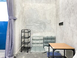 Fully Furnished And Homey Studio Grand Kamala Lagoon Apartment