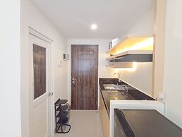 Cozy Stay Studio Room At Altuz Seturan Yogyakarta Apartment