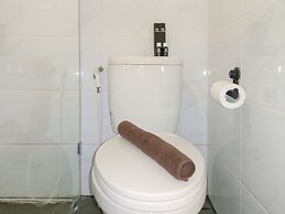 Cozy Stay Studio Room At Altuz Seturan Yogyakarta Apartment