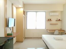 Cozy Stay Studio Room At Altuz Seturan Yogyakarta Apartment