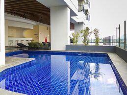 Elegant And Comfy Studio Kebayoran Icon Apartment