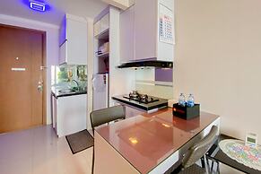 Homey And Warm 2Br At Signature Park Grande Apartment