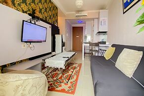Homey And Warm 2Br At Signature Park Grande Apartment