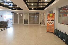 Simply Look And Cozy Studio At De Prima Apartment