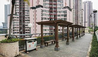 Spacious And Homey 2Br At Taman Rasuna Kuningan Apartment