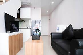 Comfy Studio Loft Connected To Mall At Icon Gresik Apartment
