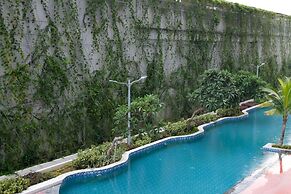 Comfy Studio Loft Connected To Mall At Icon Gresik Apartment