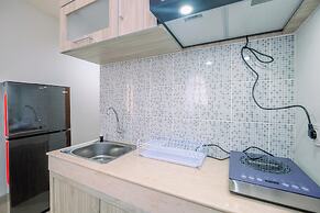 Modern Look And Comfortable Studio Evenciio Margonda Apartment