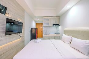 Modern Look And Comfortable Studio Evenciio Margonda Apartment