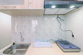 Modern Look And Comfortable Studio Evenciio Margonda Apartment