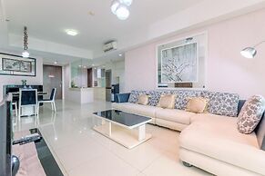 Spacious 3Br At Kemang Village Apartment