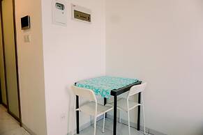 Minimalist And Nice Studio At Sky House Alam Sutera Apartment