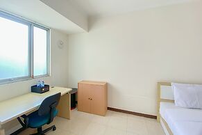 Minimalist And Comfy Studio Room Maple Park Sunter Apartment