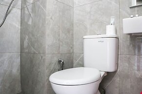 Comfy Stay Studio At Sayana Bekasi Apartment