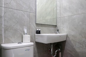 Comfy Stay Studio At Sayana Bekasi Apartment
