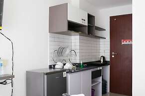 Comfy Stay Studio At Sayana Bekasi Apartment