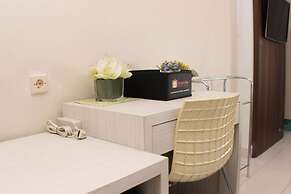 Cozy Stay And Tranquil Studio Patraland Urbano Apartment