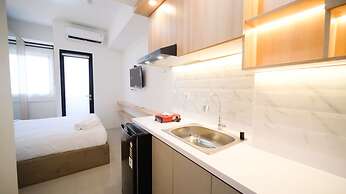 New And Modern Studio At Citraland Vittorio Apartment