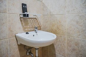 Simple And Minimalist Studio Apartment At Great Western Resort