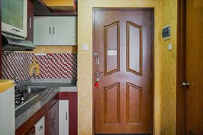 Simple And Minimalist Studio Apartment At Great Western Resort