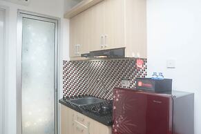 Cozy And Nice 1Br Bassura City Apartment