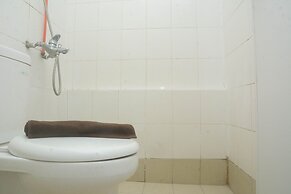 Cozy And Nice 1Br Bassura City Apartment