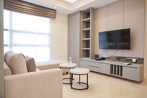 Elegant 2Br Apartment With Private Lift At The Kencana Residence