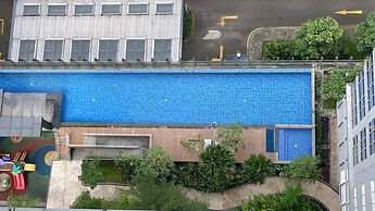 Elegant 2Br Apartment With Private Lift At The Kencana Residence