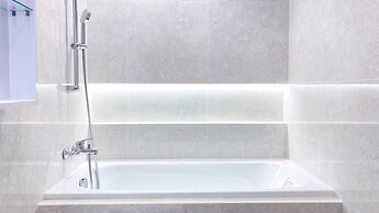 Elegant 2Br Apartment With Private Lift At The Kencana Residence