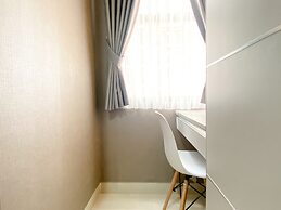 Modern Look Studio At Transpark Cibubur Apartment