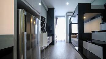 Cozy Living Studio At Bale Hinggil Apartment