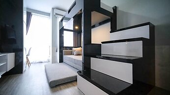 Cozy Living Studio At Bale Hinggil Apartment