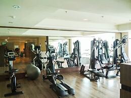 Modern Studio Room Apartment At Tamansari La Grande