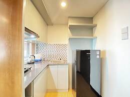 Modern Studio Room Apartment At Tamansari La Grande