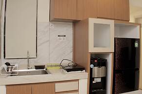 Minimalist And Cozy 3Br At Meikarta Apartment