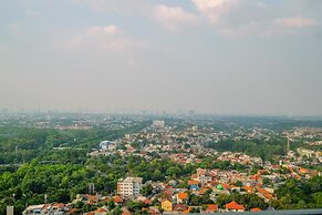 Relaxing Studio At 21Th Floor Evenciio Margonda Apartment