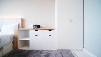 New And Modern Studio At The City Square Apartment